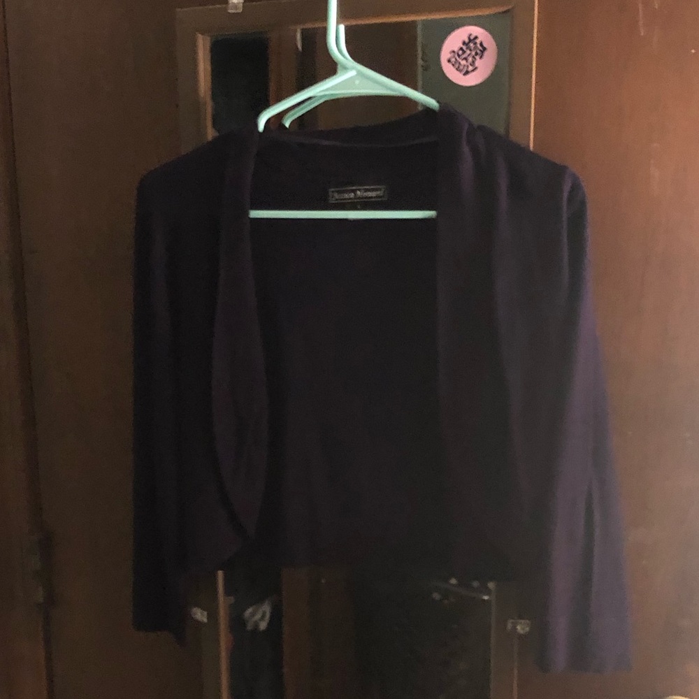 Cropped sweater